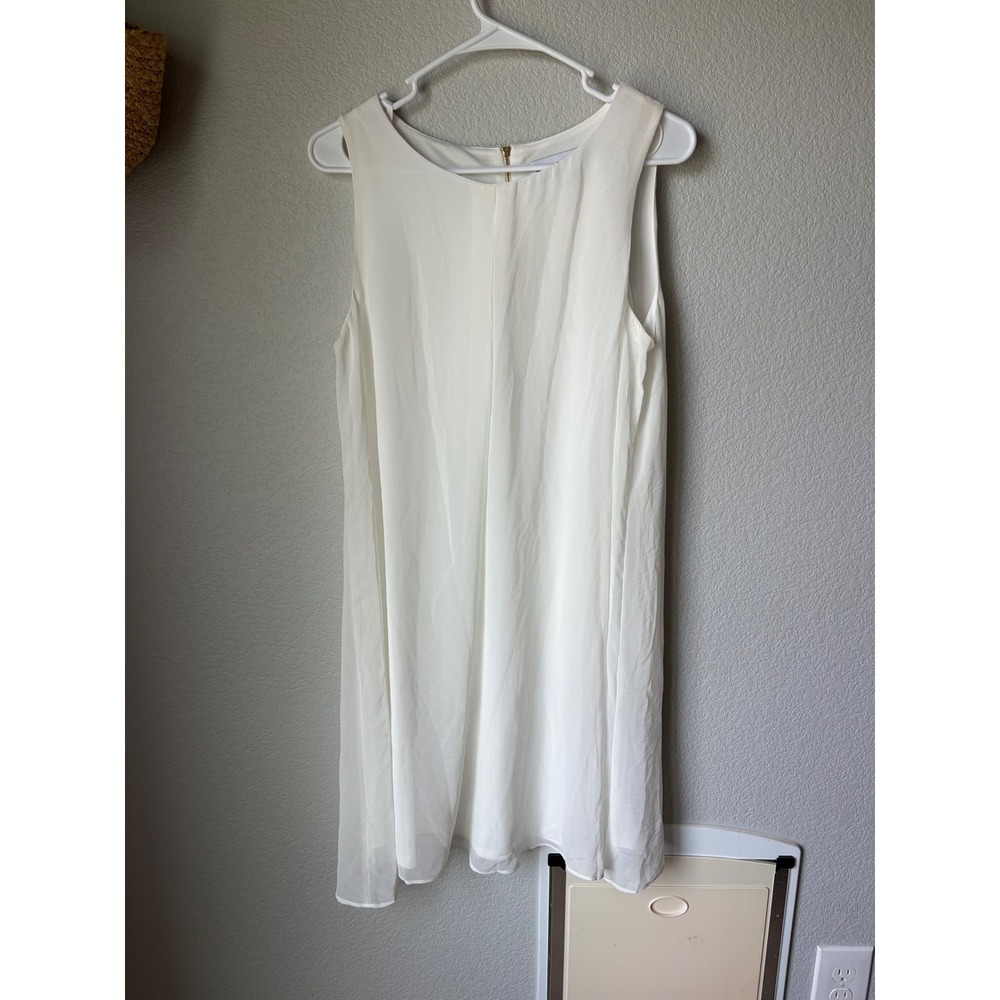 Emma‎ & Michele White Sleeveless Chiffon Shift Dress Gold Back Zip